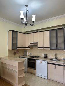 3-комн. квартира в новостройке, улица Аргишти, 98 кв.м., 7/14