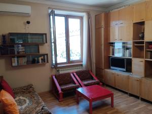 1-комн. квартира на ул. Байрона, 40 кв.м., капитальный ремо