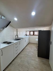 3-комн. квартира на ул. Налбандяна, 110 кв.м., 2 ванные, евро