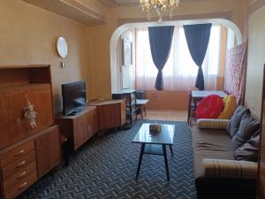 3-комн. квартира, улица Каджазнуни, 64 кв.м.