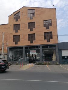 Многофункциональная недвижимость на ул. Мелкумова в А