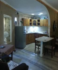 3-комн. квартира на ул. Налбандяна в центре, 82 кв.м., 1/10 эт