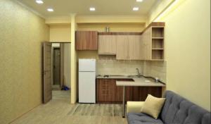 2-комн. квартира в новостройке в Арабкире, 56 кв.м., высок�