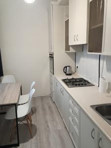 4-комн. квартира на пр. Комитаса в Арабкире, 90 кв.м., 3/5 эт�