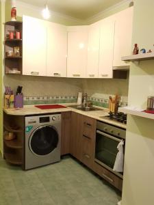 3-комн. квартира на ул. Шинарарнери в Ачапняке, 72 кв.м., к�