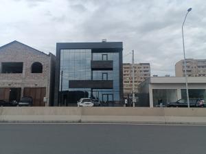 Здание, Назарбекян в Ачапняке, 500 кв.м.